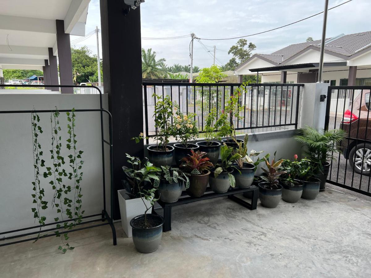 Mieda Rizqi Homestay Kampong Melayu Changkat Larah Luaran gambar