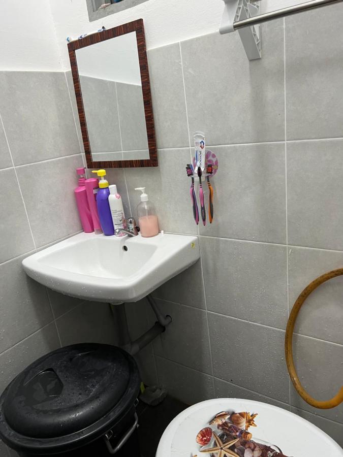 Mieda Rizqi Homestay Kampong Melayu Changkat Larah Luaran gambar