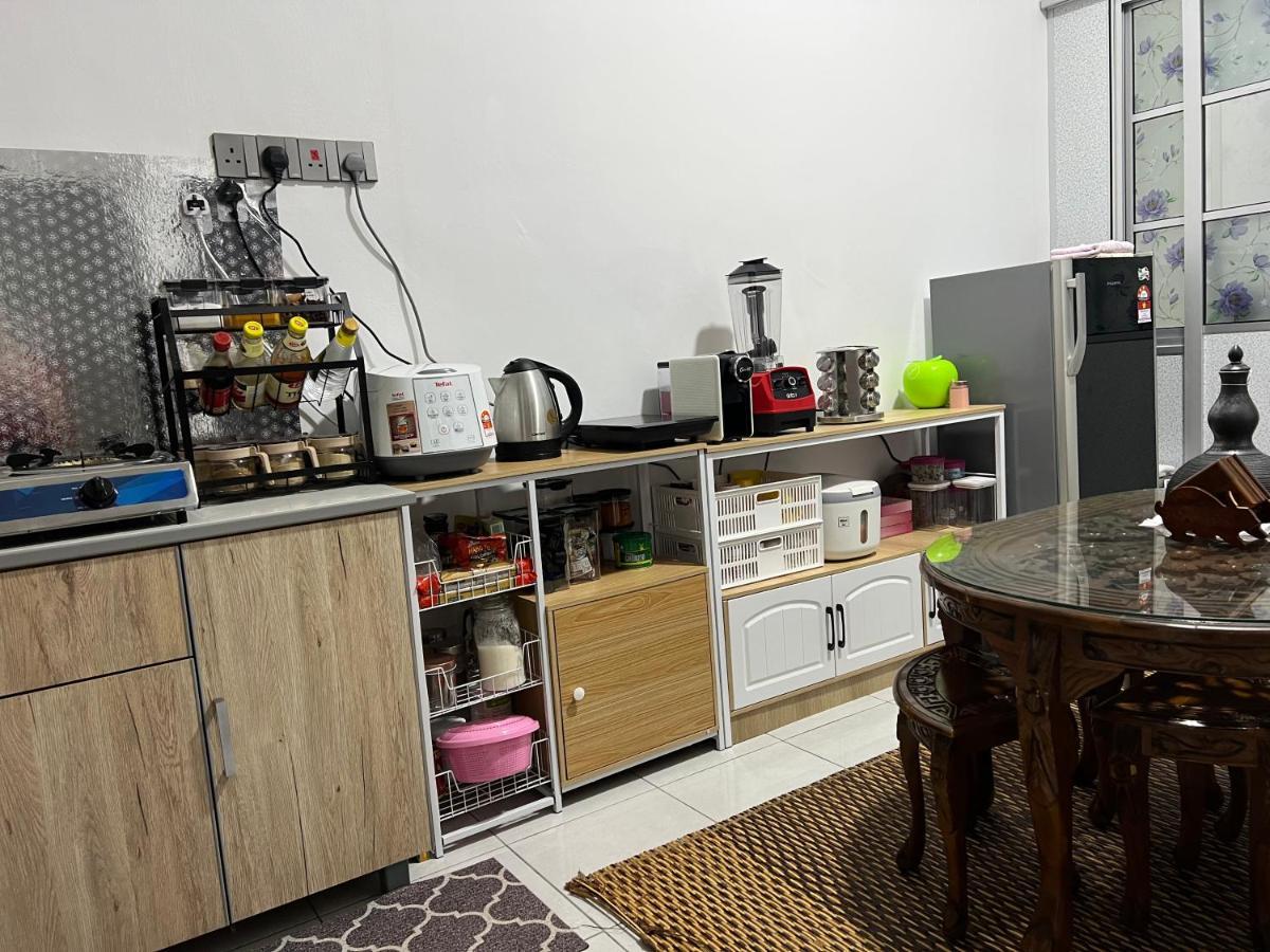 Mieda Rizqi Homestay Kampong Melayu Changkat Larah Luaran gambar