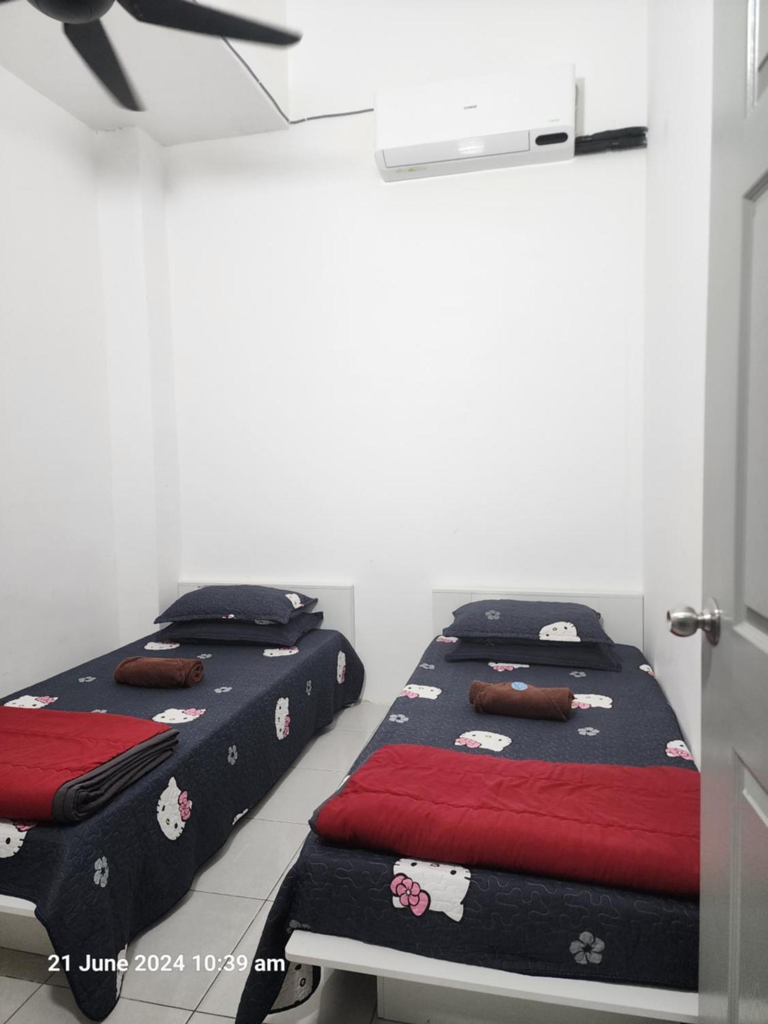Mieda Rizqi Homestay Kampong Melayu Changkat Larah Luaran gambar